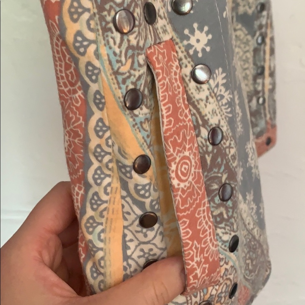 Boho Embroidered Vest - Picture 6 of 6